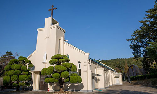 병사성당 내부 사진